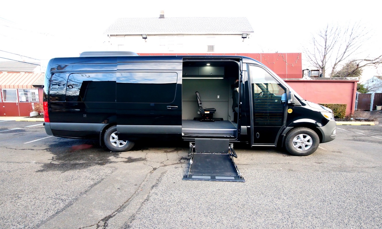 Mobile Medical Vehicles  Commerical Vans
