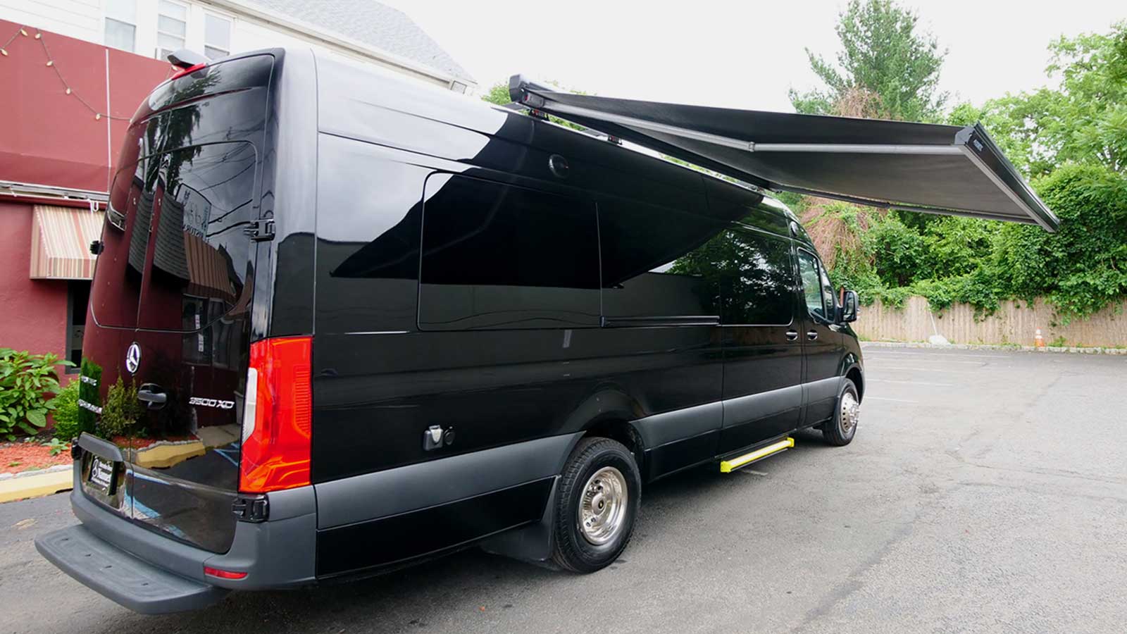 Mobile Offices  Commercial Vans
