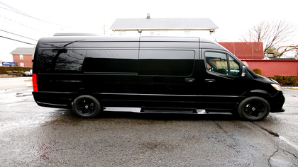 VIP Edition  Mercedes-Benz Sprinter