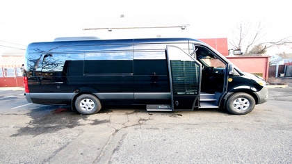 Mobile Medical Vehicles  Commerical Vans