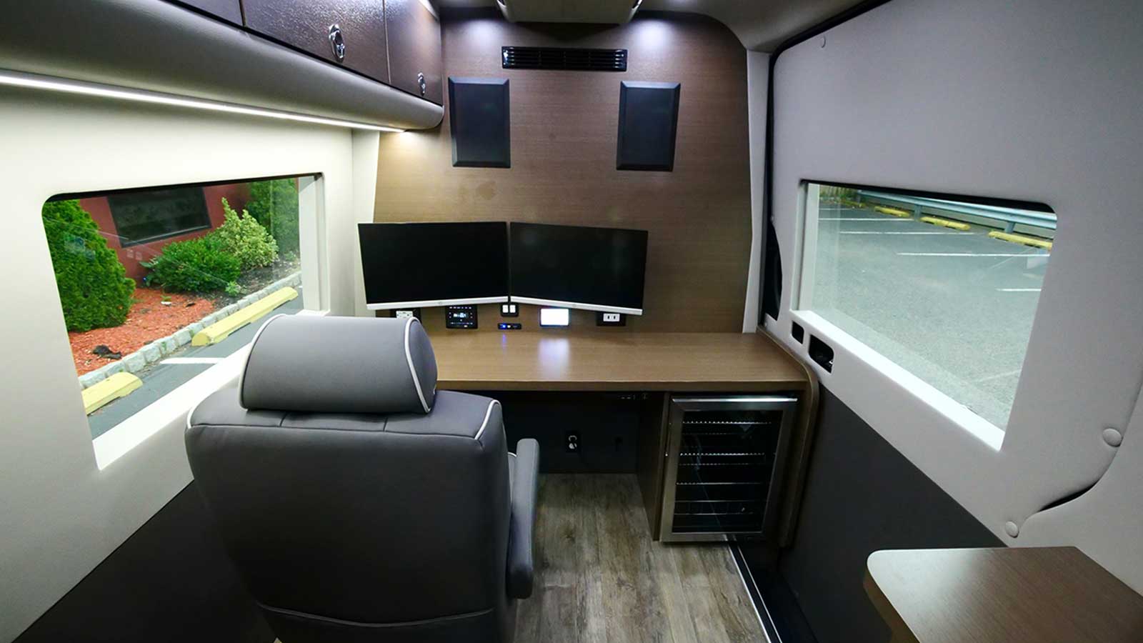 Mobile Offices  Commercial Vans