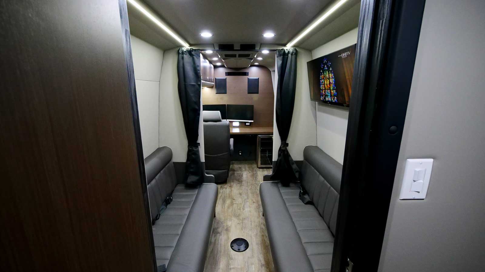 Mobile Offices  Commercial Vans