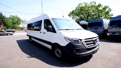 Executive Edition  Mercedes-Benz Sprinter