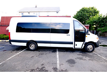 HQ – 16 Passengers Plug Door Shuttle Bus - SOLD
