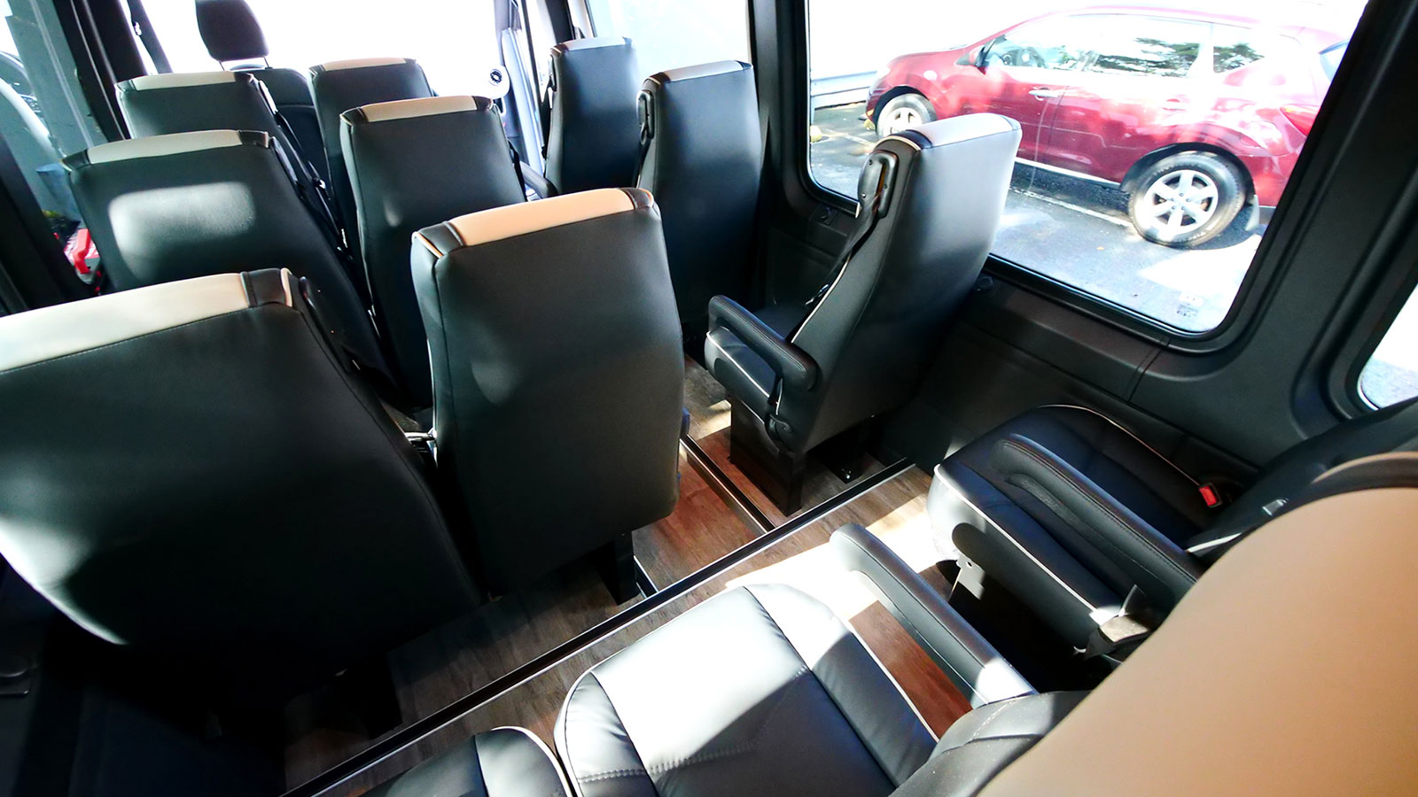 HQ – 16 Passengers Plug Door Shuttle Bus - SOLD