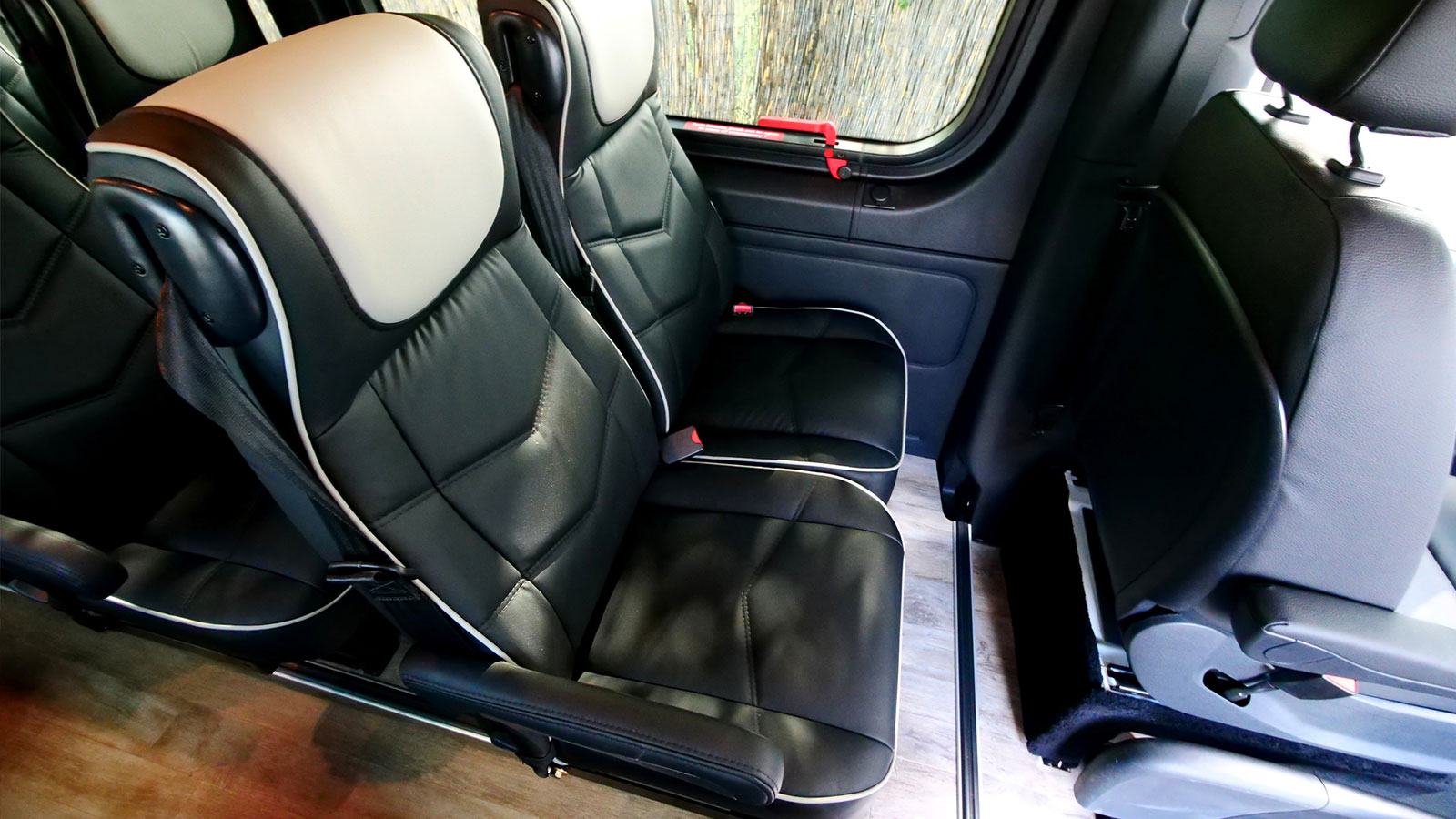 HQ – 16 Passengers Plug Door Shuttle Bus - SOLD