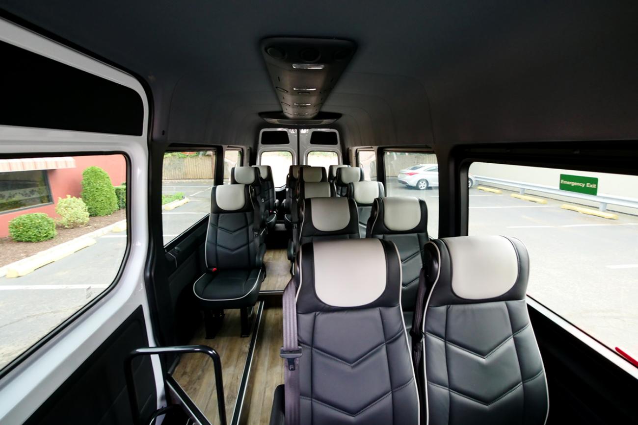 HQ – Coachliner Edition / 14 Passengers Shuttle Bus - SOLD