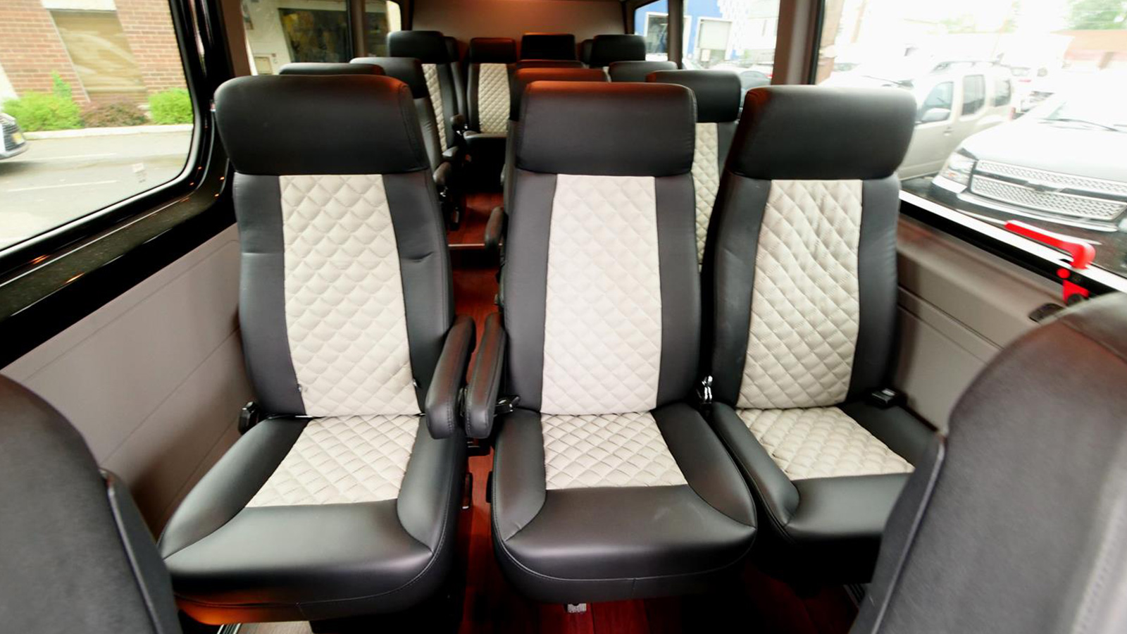 CoachLiner Edition  Shuttle Buses
