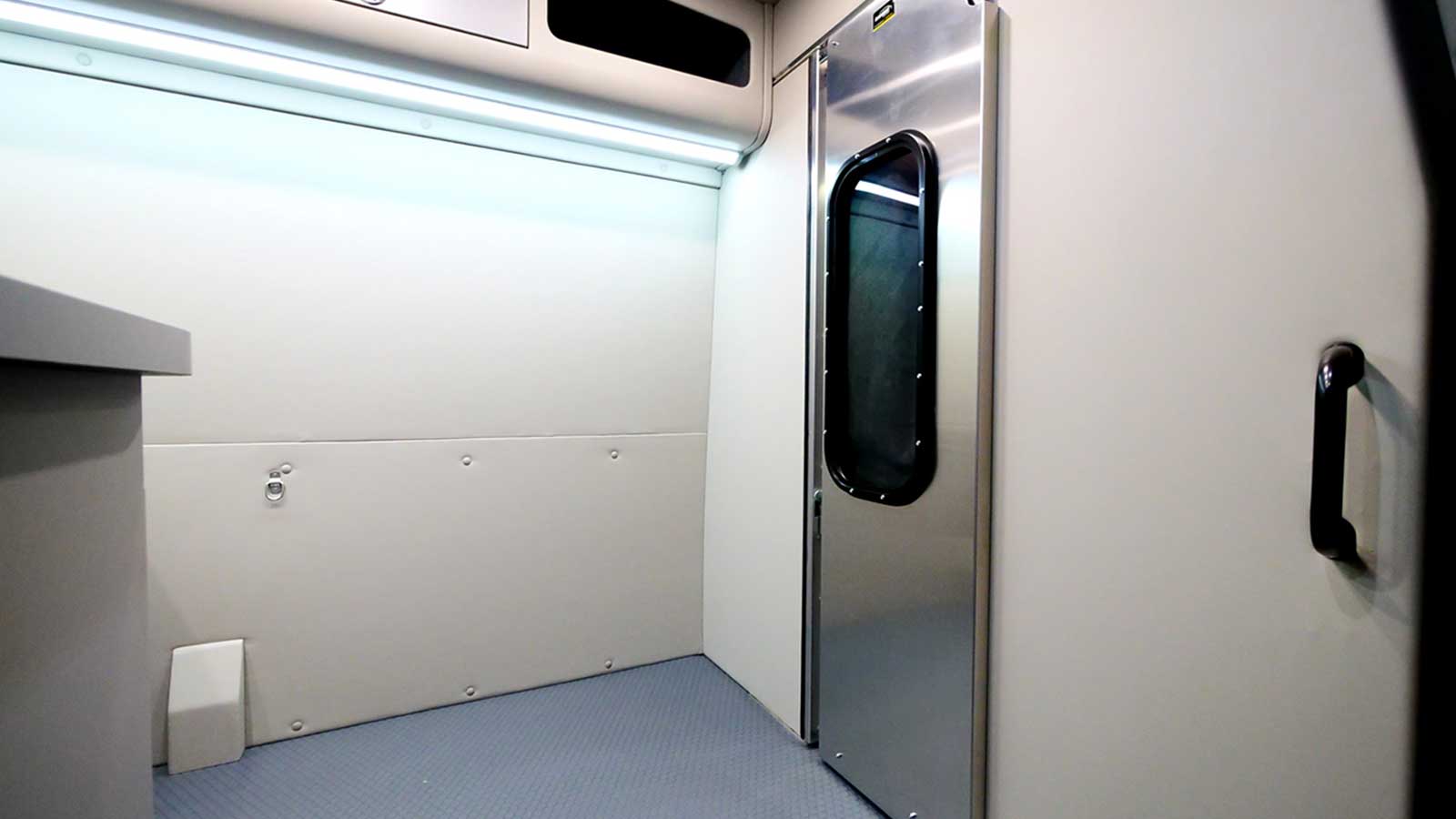 Mobile Medical Vehicles  Commerical Vans