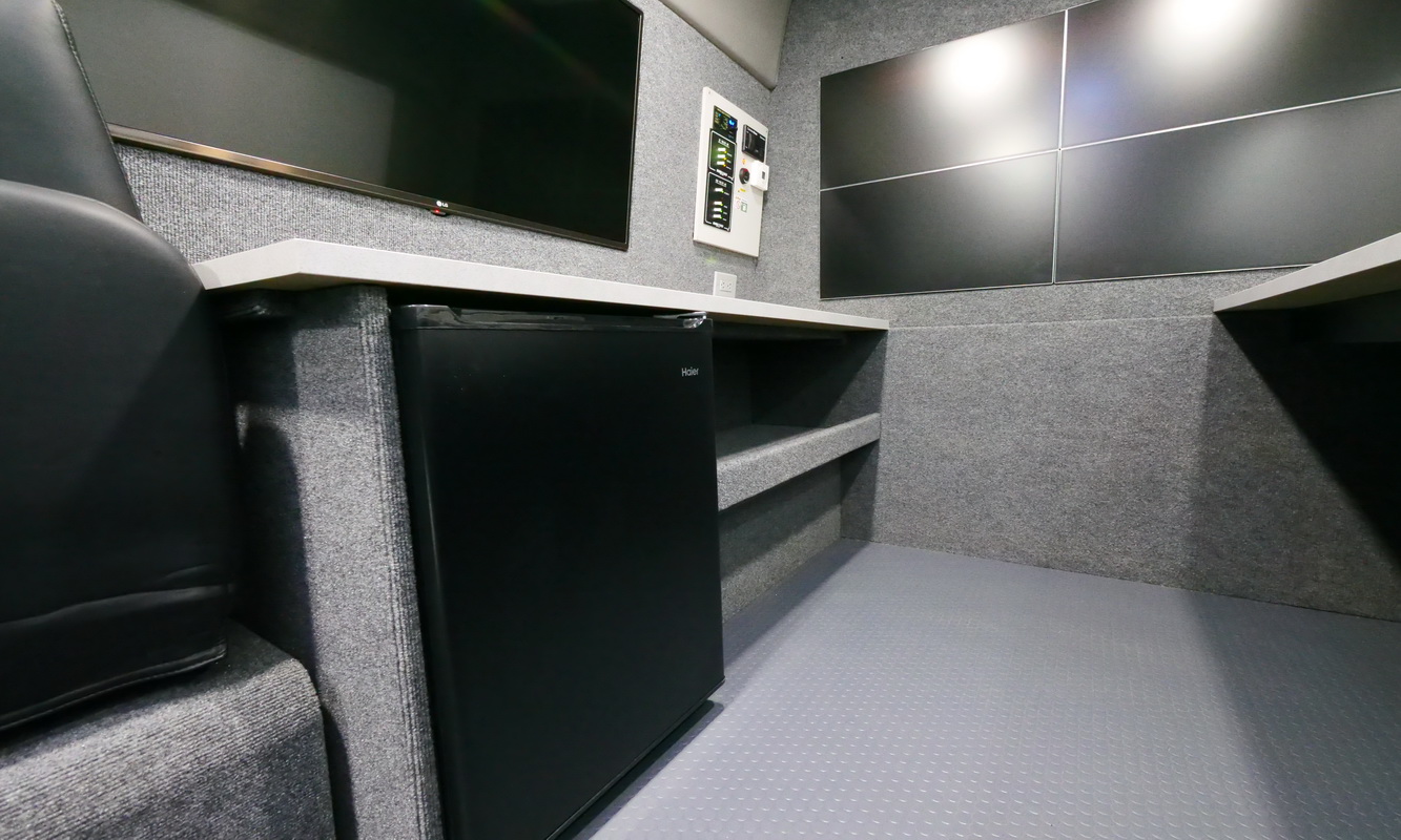 Mobile Command Centers  Commercial Vans