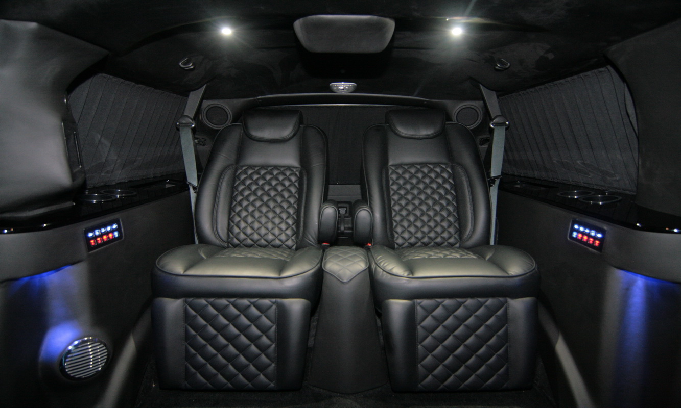 Lincoln Navigators