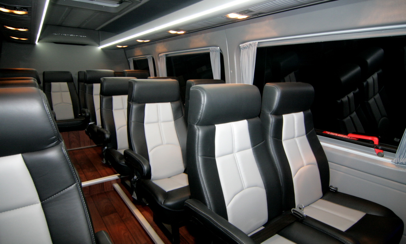 Plug Door Shuttle Buses  Shuttle Buses