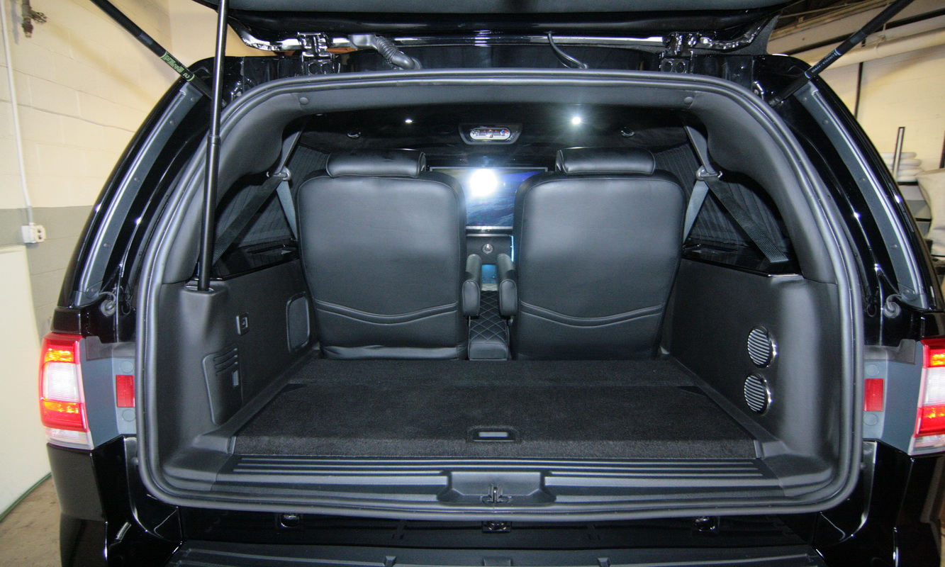 Lincoln Navigators