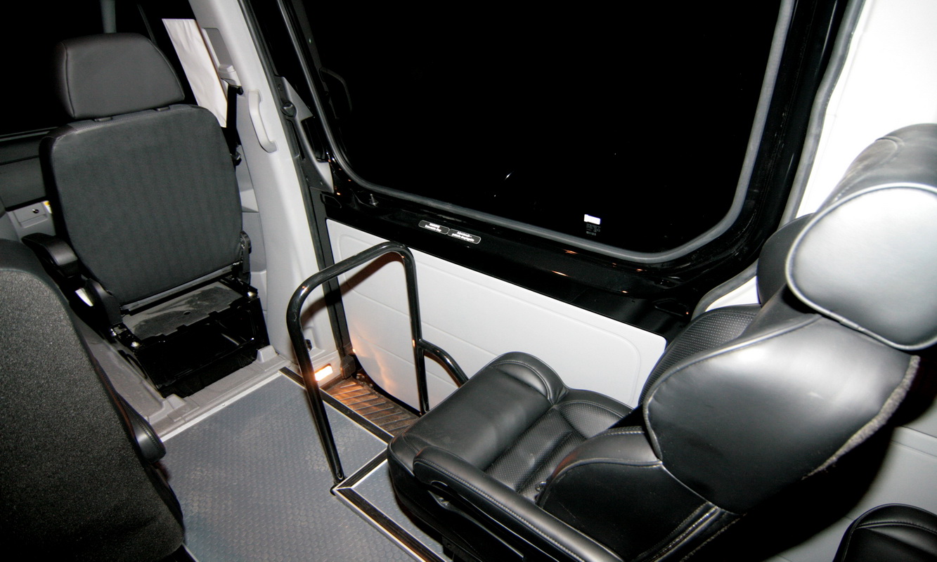 CoachLiner Edition  Shuttle Buses
