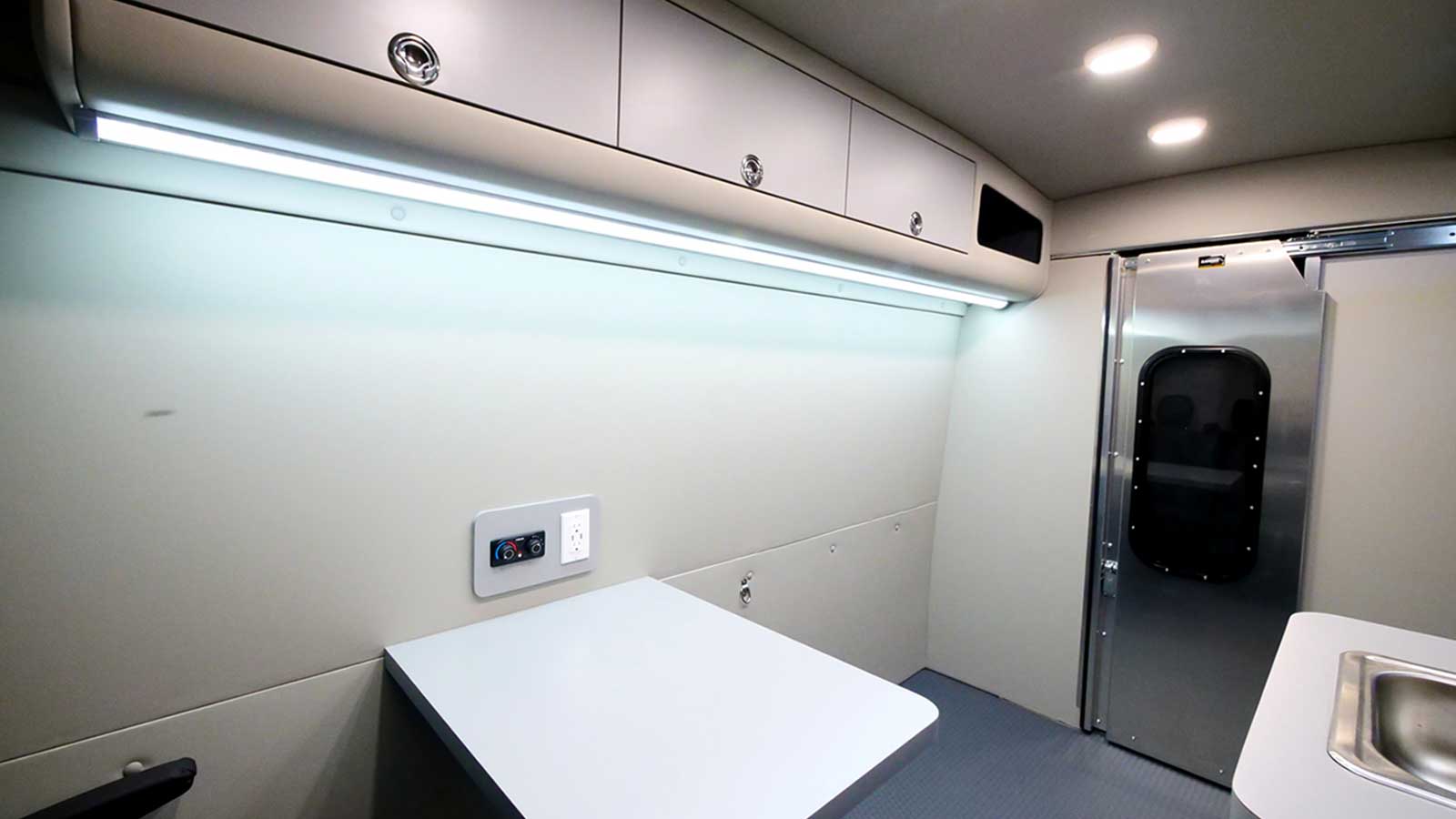 Mobile Medical Vehicles  Commerical Vans