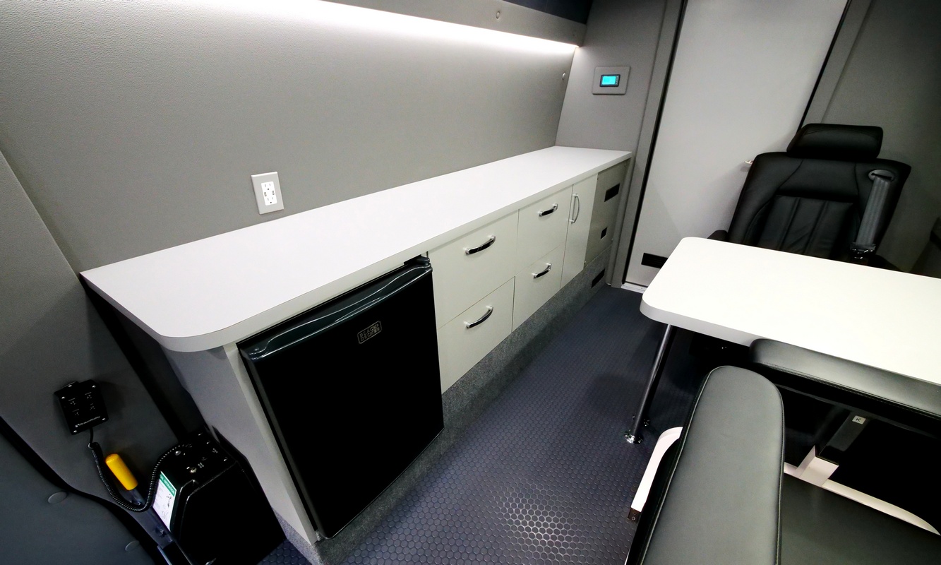 Mobile Medical Vehicles  Commerical Vans