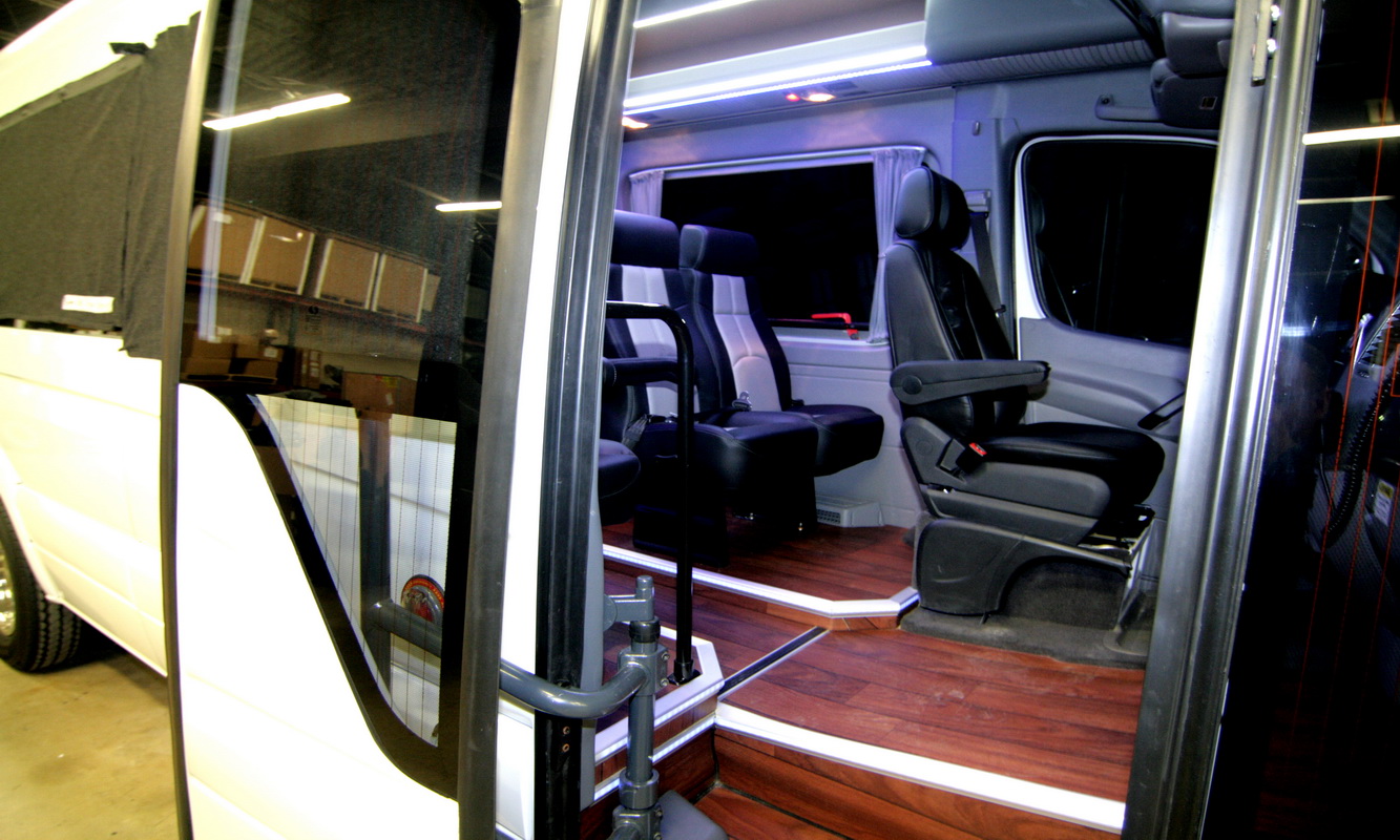 Plug Door Shuttle Buses  Shuttle Buses