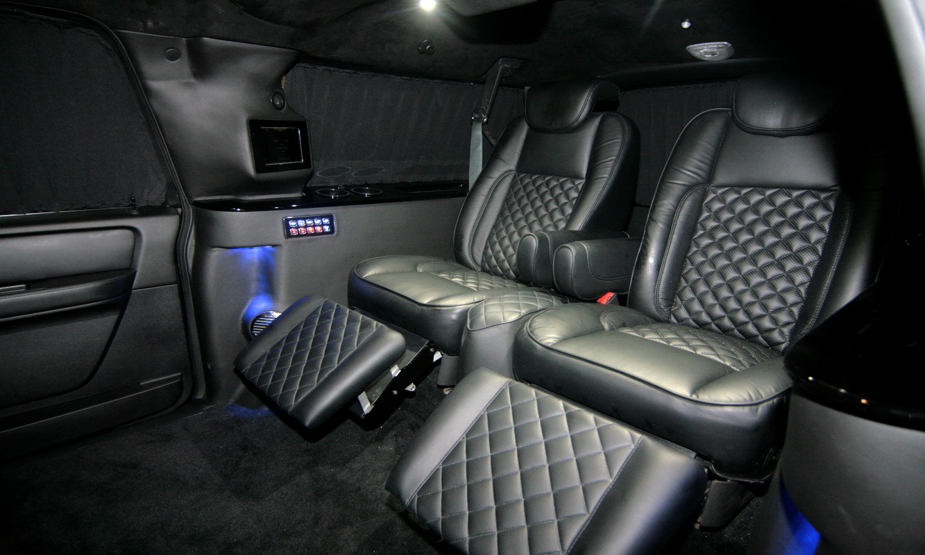 Lincoln Navigators