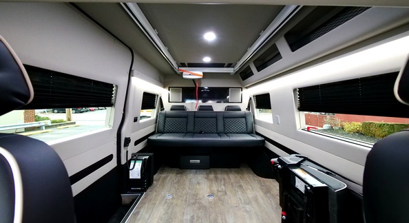Luxury Mobility 144