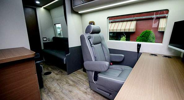 Mobile Law Office - Sprinter 170” - Design 13