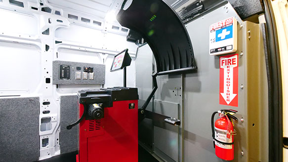 Mobile Tire Changing Van - Ram ProMaster - Design 3