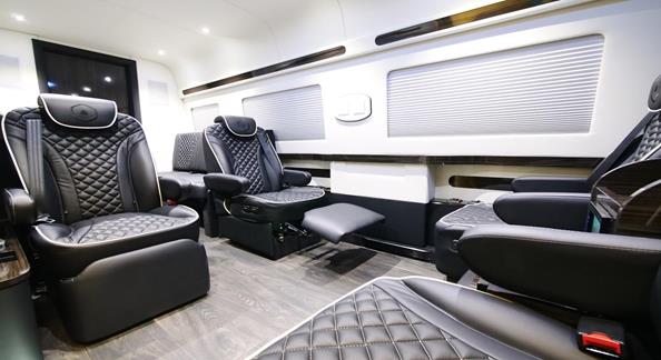 RV Camper Sprinter 170