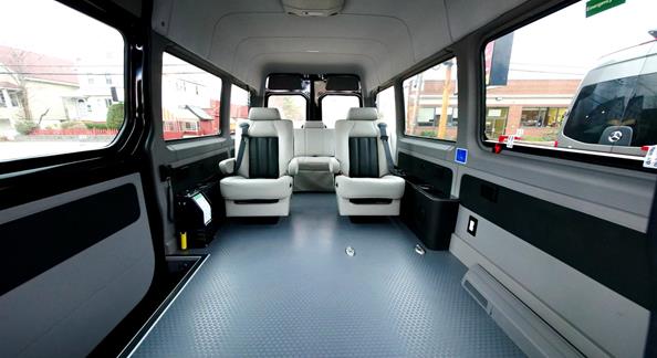 Luxury Mobility 170