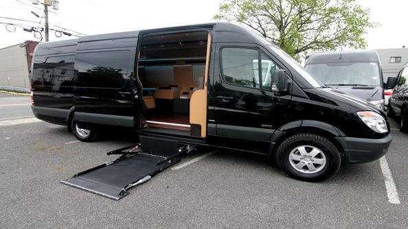 Luxury Mobility 170